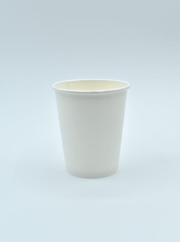 8oz eco-friendly single-wall paper cups with an aqueous lining, designed to be biodegradable, recyclable, and plastic-free. These sustainable cups provide a greener alternative for serving hot and cold drinks